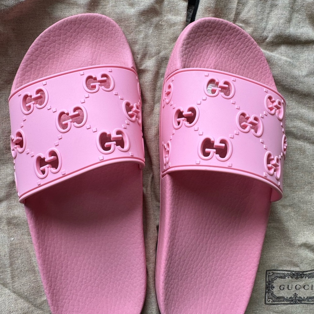 NEW Gucci Pink Logo Slide Sandals sz 40 or 9-9.5 - Picture 6 of 8